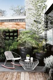 New Urban A Foodie Family Create Their Dream Home Photography By Tom Blachford Styling By Lucy Bock From The May Terassenideen Hintergarten Garten Terrasse