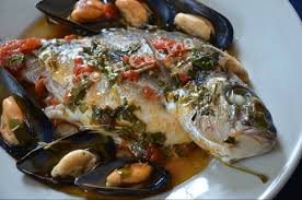 250 g di pomodori ciliegia salsati. Orata All Acqua Pazza Ricetta Originale Campana