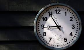 Αλλάζει η ώρα τα ξημερώματα. Pote Allazei H Wra Tote 8a Prepei Na Pame Ta Rologia Mia Wra Mprosta Xristika Gr