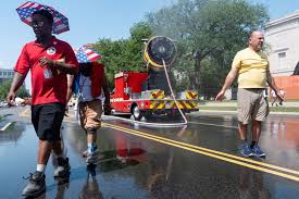 Extreme heat wave in its final stretch and could fuel storms during July 4 celebrations