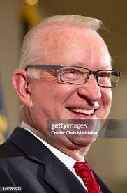 266 Howard Mckeon Photos & High Res Pictures