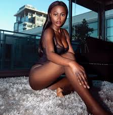 Assi Iman - Free pics, galleries & more at Babepedia