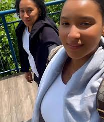 Celebrity relationship with large age gap