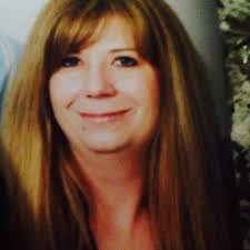 Stephanie Phipps's Instagram, Twitter & Facebook