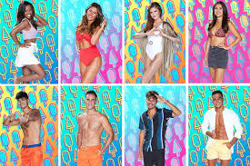 Begleite die kandidaten auf ihrem heißen abenteuer in einer. Love Island Deze 10 Singles Gaan Op Zoek Naar De Liefde