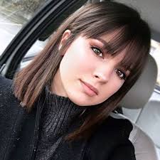 Pin By Alex Haynes On Hair In 2020 Medium Hair Cuts Medium Length Hair Cuts Short Straight Hair