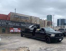 Let's give credit to joe exotic and his former pals at the gw exotic animal park. Natasha Daly On Twitter Joe Exotic Of Tiger King Fame Is Hoping For A Presidential Pardon Today His Legal Team Team Tiger Just Shared This Photo With Me As They Wait At The Law