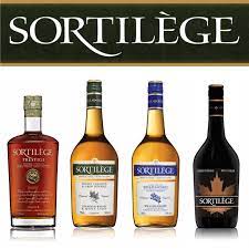 Cócteles con whisky que puede servir muy fríos, algunos incluso los puedes preparar con antelación y dejarlos en el congelador. Whisky Canadien Sortilege Au Sirop D Erable Les Tresors D Erable
