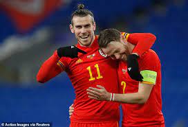 But big kieffer moore levels it with excellent header. Wales 1 0 Mexico Kieffer Moore Proves To Be The Difference As Wales Clinch A Victory Aktuelle Boulevard Nachrichten Und Fotogalerien Zu Stars Sternchen
