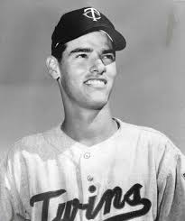 Happy 82nd birthday to Jim Merritt! Ting