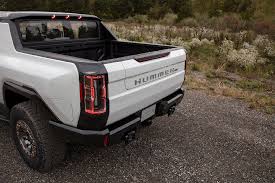 The hummer ev edition 1 costs more than twice of some of gmc's (gm's subsidiary responsible for selling the hummer) other, internal combustion trucks. Gm Unveils Hummer Ev 350 Mile Electric Supertruck With 80 000 Super Price Tag Electrek