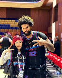 Манай пэйжийн анхны дагагчдын нэг, үнэнч хөгжөөн дэмжигч @topfans Э.Л  Нанжка бидний урилгыг хүлээн авч, багаа дэмжсэнд баяртай байна. Сэлэнгэ  Бодонгууд бид дараа дараагийн топ фэнүүддээ гоё бэлэгнүүд барих болно. Та  пэйж