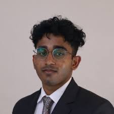 I'm excited to share that I will be joining Uber as a Software Engineering  Intern this summer!