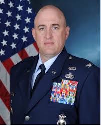 Erik Rundquist's Instagram, Twitter & Facebook