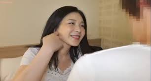 横山紗江子｜おばさんの逆ナンパチャレンジ！久しぶりの若いペニスの激しいピストンに燃え上がる五十路前熟女の痴態 | エッチな写真