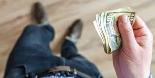 Arti mimpi uang pada video ini akan membahas. Arti Mimpi Dapat Uang Islam Primbon Psikolog Siopung