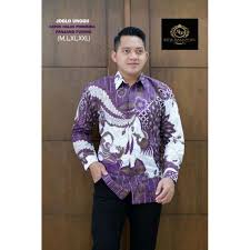 Namun bila kita menggunakan pewarna magenta dan cyan hasilnya akan. Jual Kemeja Batik Premium Terbaru Batik Pria Warna Ungu Putih Batik Ungu Lengan Panjang Full Furing Terbaru Juli 2021 Blibli