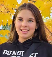 Janelle Gates's Instagram, Twitter & Facebook