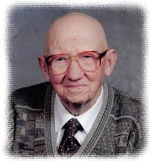 Kenny Falls's Instagram, Twitter & Facebook