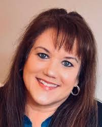 Jennifer Goodson's Instagram, Twitter & Facebook