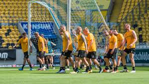 Sportgemeinschaft dynamo dresden e.v., commonly known as sg dynamo dresden or dynamo dresden, is a german football club in dresden, saxony. Dynamo Dresden Legt Los Becker Sieht Bei Transfers Keine Eile Kicker