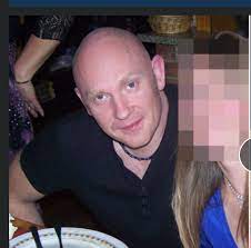 Wayne couzens was a mechanic who dreamed of becoming a cop — but is now the prime suspect in one of britain's most shocking murder investigations. Clare Sambrook On Twitter Wayne Couzens The Metropolitan Police Officer Arrested In Connection With Saraheverard S Disappearance Is Westminster Based Diplomatic Protection Officer According To Daily Mail Https T Co Goqcpuknlc Https T Co