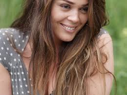 M6 diffuse mince !, une comédie signée charlotte de turckheim pour laquelle l'actrice lola dewaere a bien failli dire non. Lola Dewaere Comment Est Elle Devenue Actrice