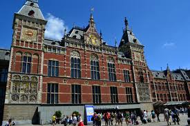 Maybe you would like to learn more about one of these? Bahnhof Amsterdam Centraal Allgemein Medienwerkstatt Wissen C 2006 2021 Medienwerkstatt