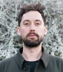 Visueller Trend: Grafikdesign goes 3D › PAGE online