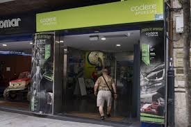 Aeysa onlyfans in riding mode, the image of her moving hips