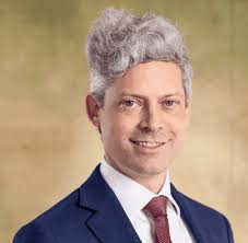 Jeffery Morrow's Instagram, Twitter & Facebook