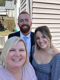 Jill Markham's Instagram, Twitter & Facebook