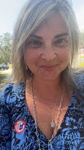 Tammy Reuter's Instagram, Twitter & Facebook