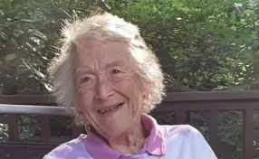 Death Notice of Vivian HAMMOND (Bray, Wicklow)