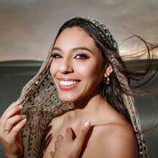 FOTO DE ROSTRO OFICIAL, representante de PAITA , candidata:  @nuriamedinalama 🏜️. 📸: @adrian.benites.b 👗: @percygomezr 📍:  @sechura_rutas 💄: @ayelenmakeupp_ #missperu #piura