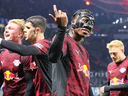 Lewis Steele: 20-Mio.-Euro-Stürmer Favorit als Salah-Ersatz in Liverpool