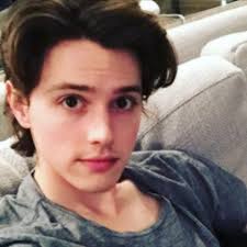 Philip Shea. (@madeaplaylist)