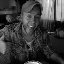 Russell Estridge's Instagram, Twitter & Facebook