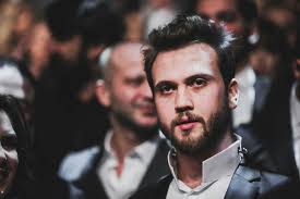 Pin By Amo A Turquia On Aras Bulut Iynemli Turkish Actors Actors Marie Antoinette Movie