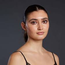 Maxine Morales's Instagram, Twitter & Facebook