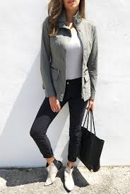 My Travel Capsule Wardrobe Best Wrinkle Free Travel Clothes For Women Travel Clothes Women Best Travel Clothes Clothes