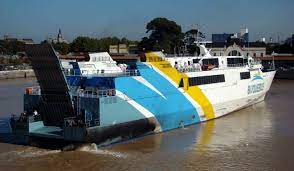 Primeira vez que a motoca viaja de barco. Como Ir De Buenos Aires Para Montevideu 4 Opcoes Aviao Onibus Barco