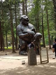 Mother And Children Statue At Nami Island Nami Island Island Statue