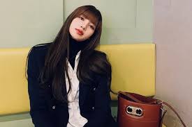 Lalisa manoban /pranpriya manoban (thai: Blink Cemaskan Rencana Lisa Blackpink Yang Akan Luncurkan Label Fesyen Antara News