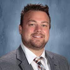 Joanna Blondeau's Instagram, Twitter & Facebook