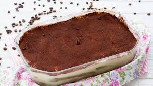 Epingle Par Loussaief Marie Sur Gouter Et Desserts En 2020 Pommes De Terre Cuites Au Four Tiramisu Sans Mascarpone Gateau Mousse