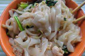 Masakan khas tionghoa ini digemari banyak orang. 5 Cara Masak Kwetiau Agar Tidak Hancur Dan Lembek Halaman All Kompas Com