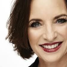 Tracy Dale's Instagram, Twitter & Facebook