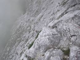 montagnatore: Via Erik alla parete ovest del Monte Corchia. Il piacere di  fare multipitch sulle Apuane