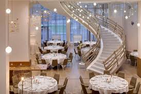 Las habitaciones de los huéspedes incluyen televisor de. The Renaissance Aix En Provence Hotel Picture Gallery Architecture Interiordesign Staircase